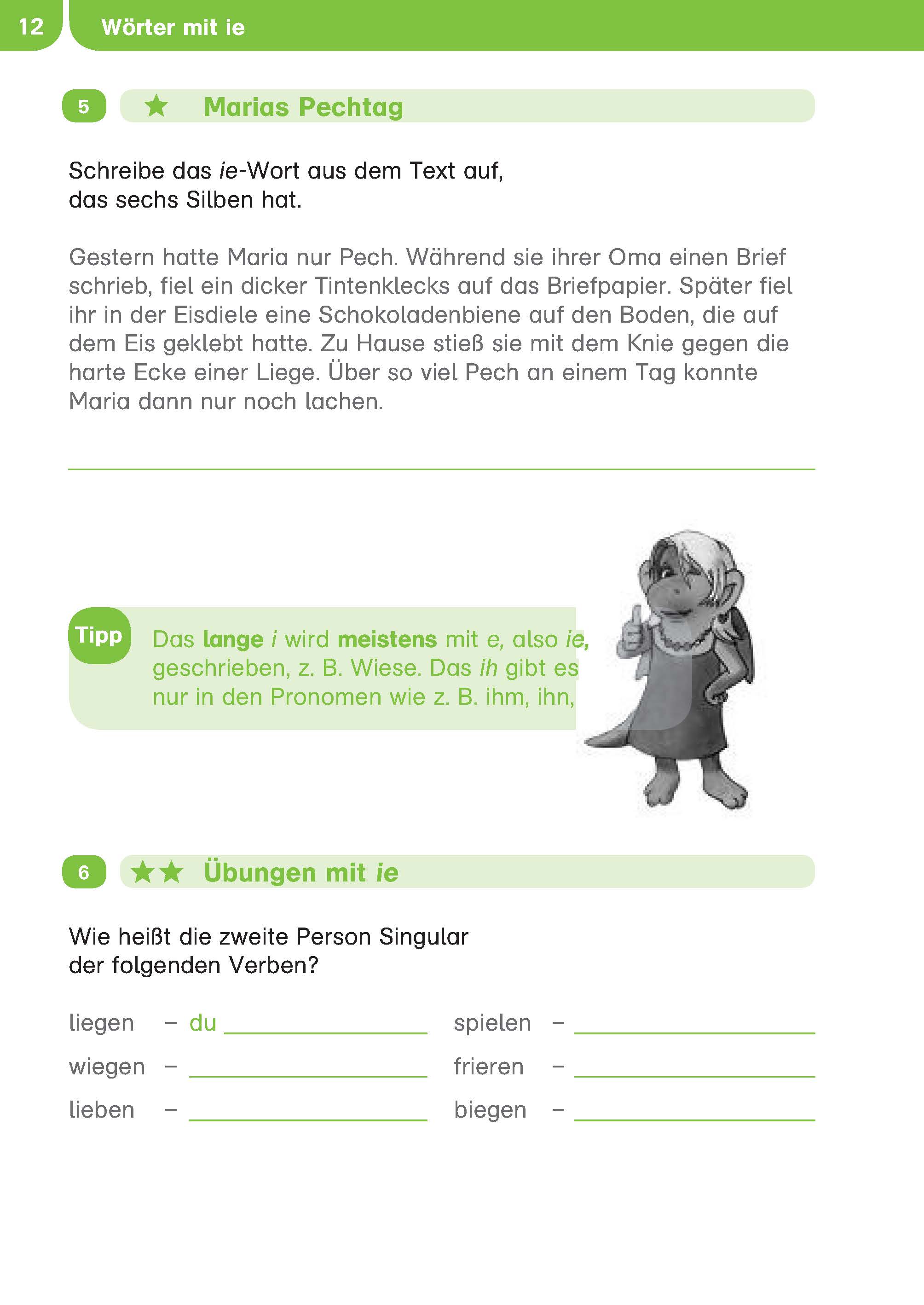 Eine deutschsprachige Arbeitsmappenseite mit Übungen zum ie-Laut, eine Kurzgeschichte über Maria, eine Tipp-Box in Grün und eine Graustufen-Illustration eines Mädchens mit einem bandagierten Knie.